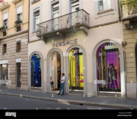 flagstore versace milano|versace italy.